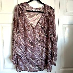 Avenue Marbled Womens Sheer V-Neck Popover Tunic Yoked Shoulders Chic Size 22/24